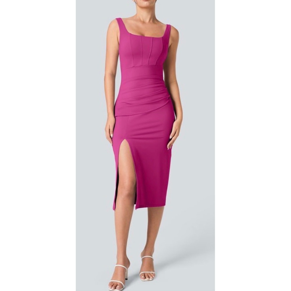NWT Halara Softlyzero Airy Square Neck Corset Ruched Split Bodycon pink large